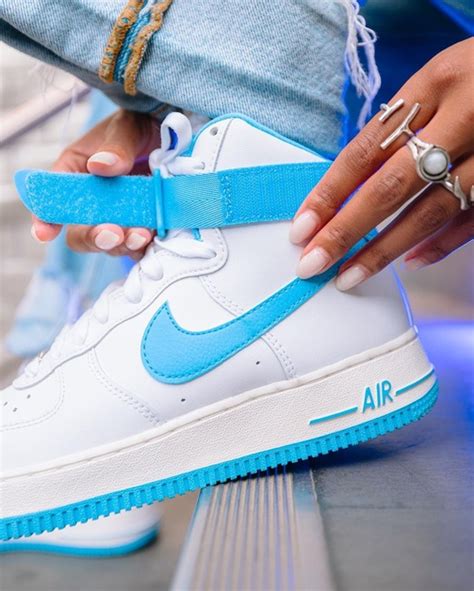 So Bindest Du Air Force 1 